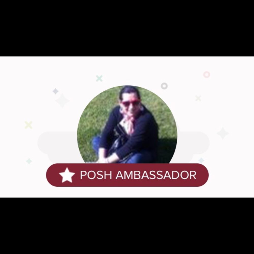 Meet your Posher, Ana